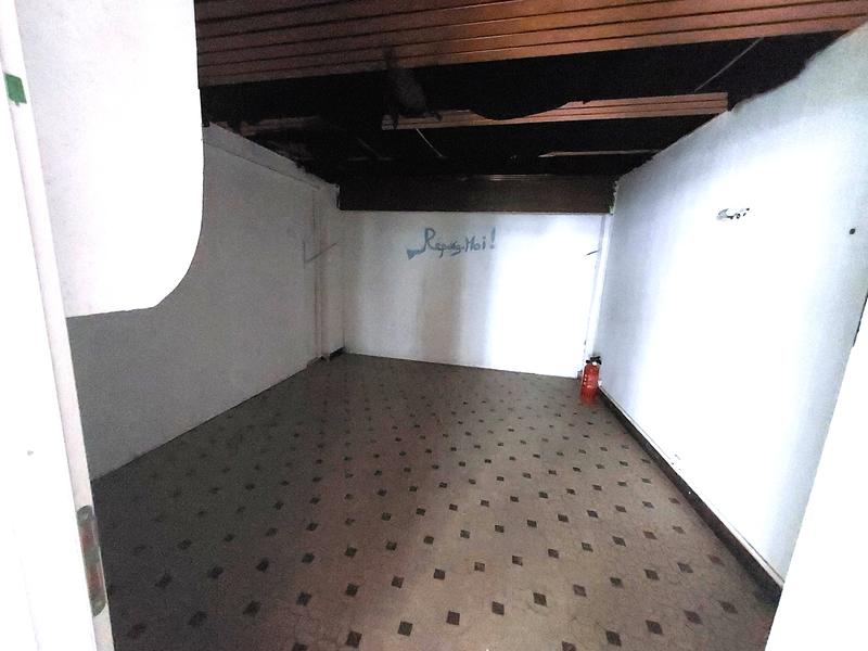 Local commercial - 74 m² - 2 pièces