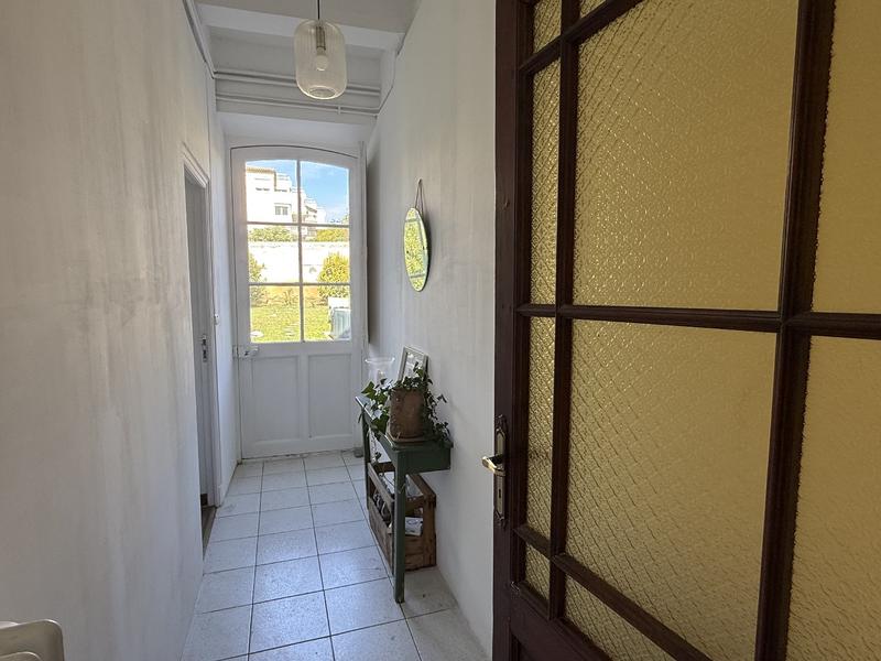 Maison - 180 m² - 8 pièces