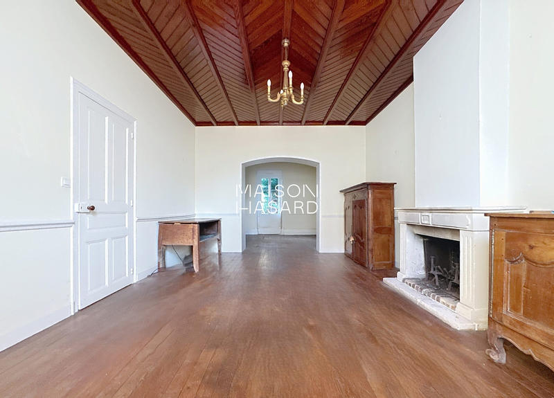 Maison ancienne - 142 m² - 7 pièces