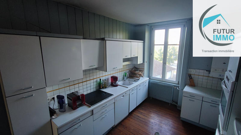 Appartement - 143 m² - 6 pièces