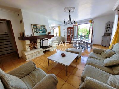 Maison - 159 m² - 4 pièces