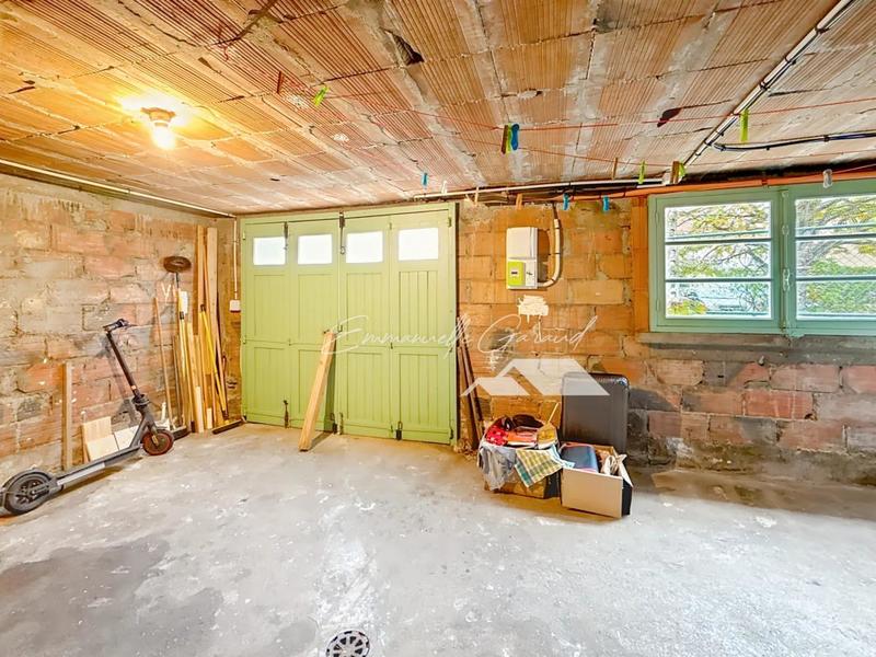 Appartement - 140 m² - 6 pièces