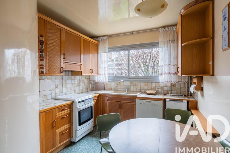 Appartement - 90 m² - 4 pièces