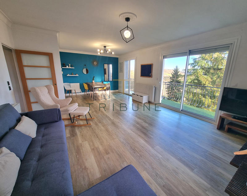 Maison - 96 m² - 4 pièces