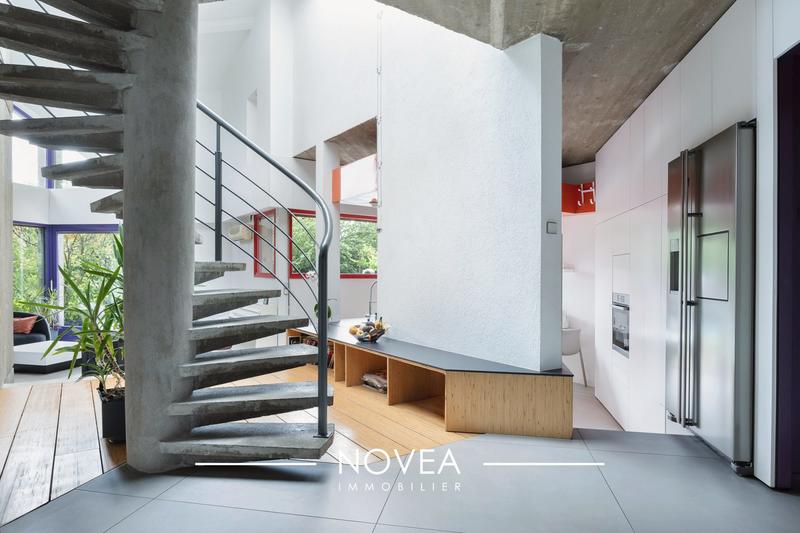 Maison - 199 m² - 6 pièces