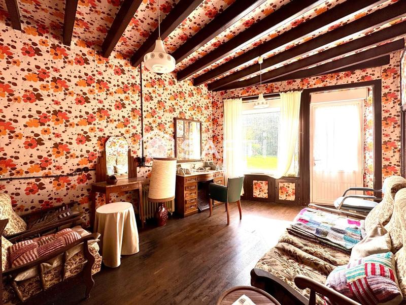 Maison - 112 m² - 8 pièces