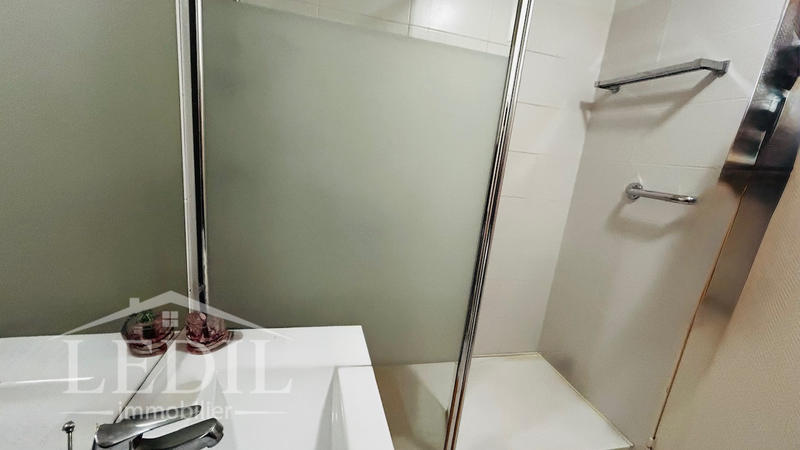 Appartement - 80 m² - 3 pièces