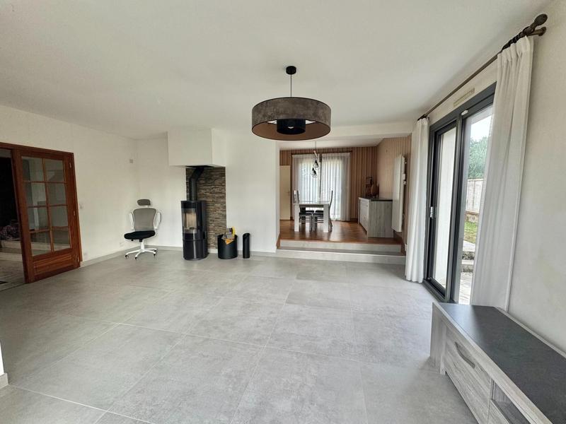 Maison - 139 m² - 6 pièces