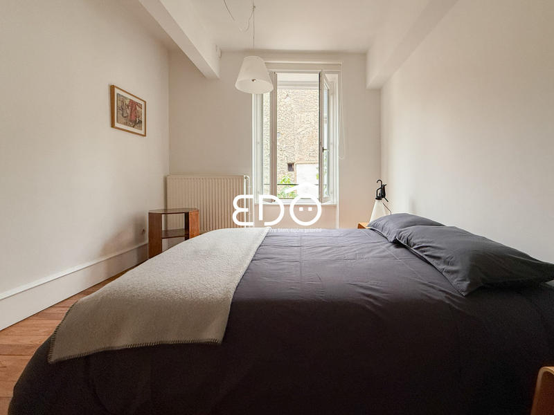 Appartement - 140 m² - 5 pièces