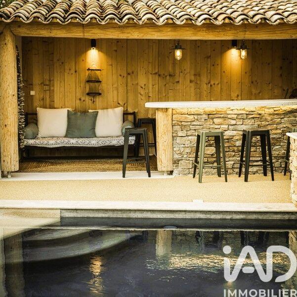 Maison - 195 m² - 7 pièces