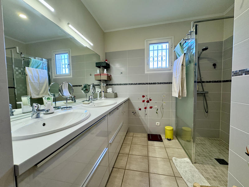 Maison - 155 m² - 7 pièces