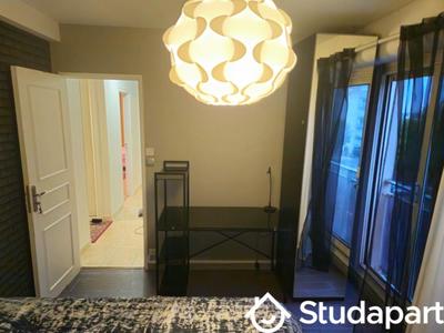 Chambre - 15 m² - 1 pièce