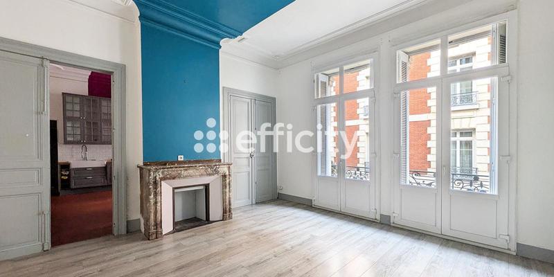 Appartement - 131 m² - 6 pièces