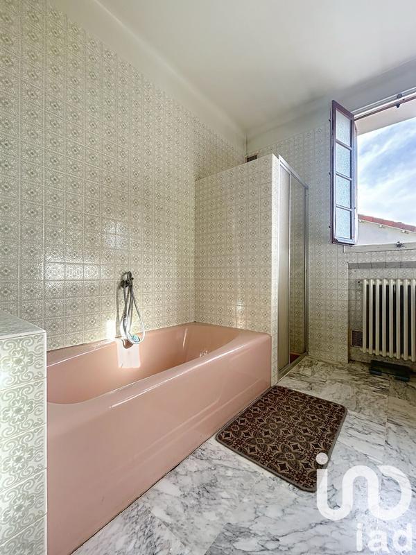 Maison - 157 m² - 7 pièces