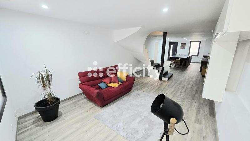 Maison - 150 m² - 5 pièces