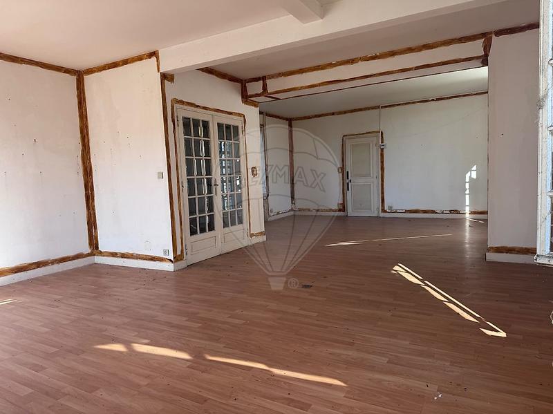 Maison - 187 m² - 6 pièces