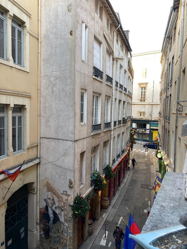 Immeuble - 85 m² - 5 pièces