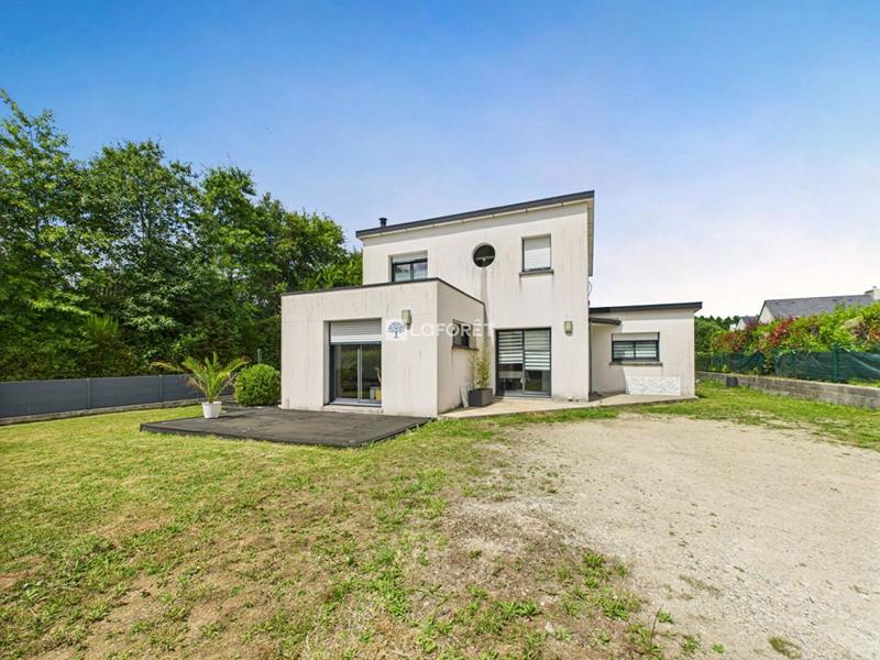 Maison - 119 m² - 5 pièces