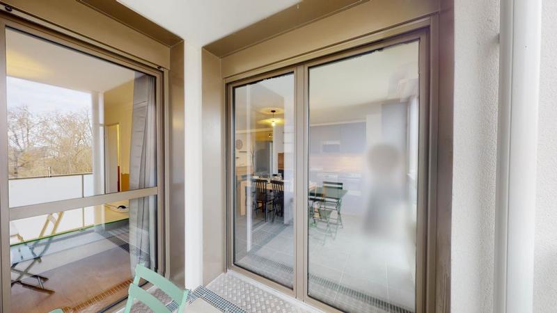 Appartement - 99 m² - 6 pièces