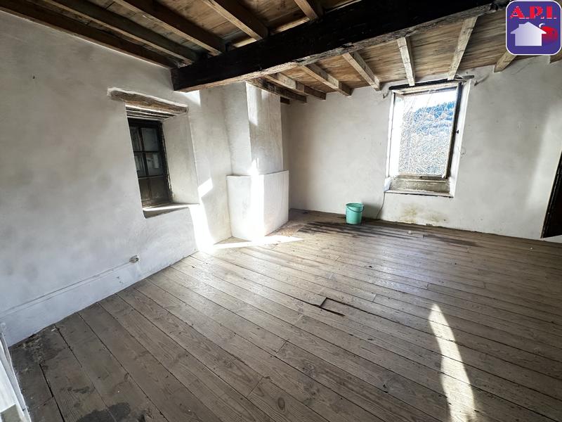 Maison ancienne - 116 m² - 3 pièces