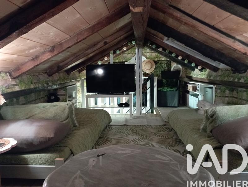 Maison - 95 m² - 4 pièces