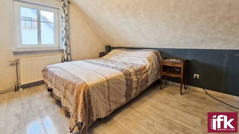 Maison - 205 m² - 7 pièces