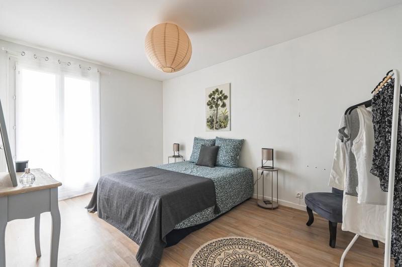 Appartement - 101 m² - 5 pièces