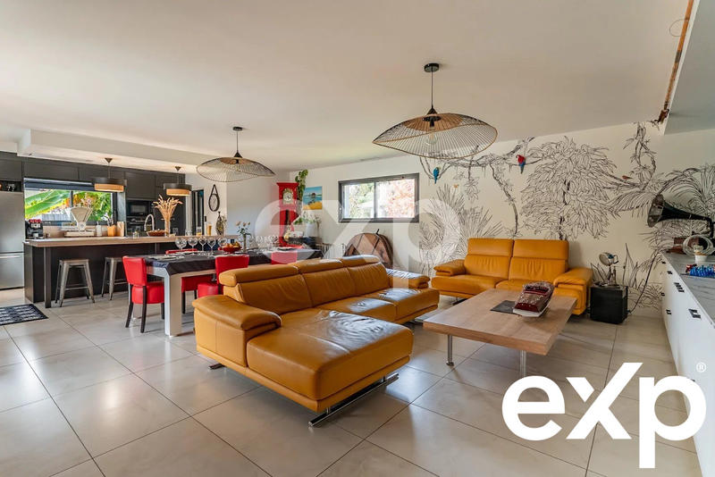 Maison - 160 m² - 6 pièces