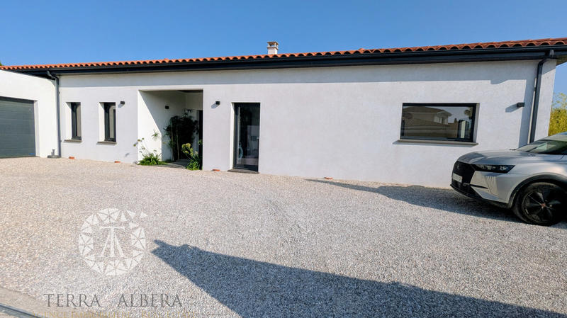 Villa - 156 m² - 4 pièces