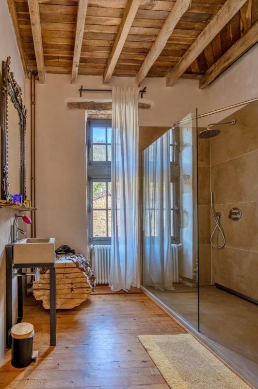 Château - 1 200 m² - 35 pièces