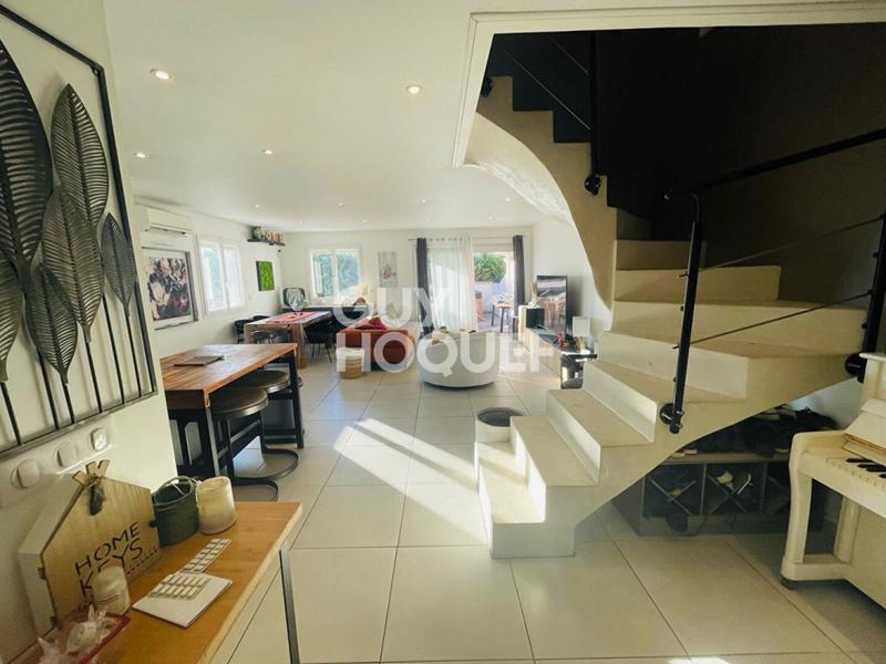 Maison - 120 m² - 5 pièces