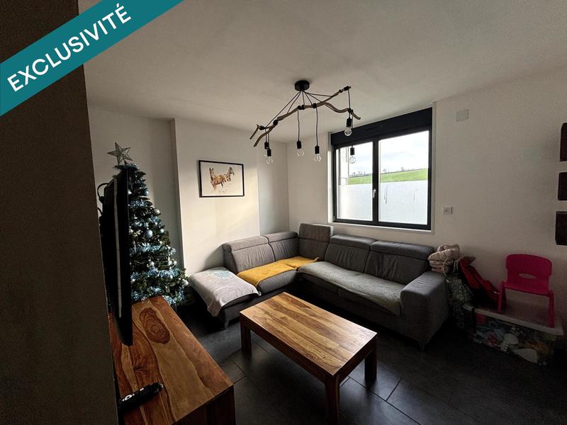 Maison - 94 m² - 6 pièces