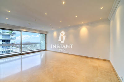 Appartement - 107 m² - 5 pièces