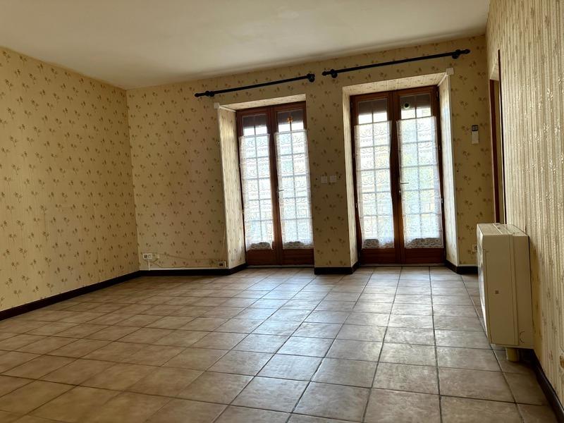 Maison de village - 81 m² - 5 pièces