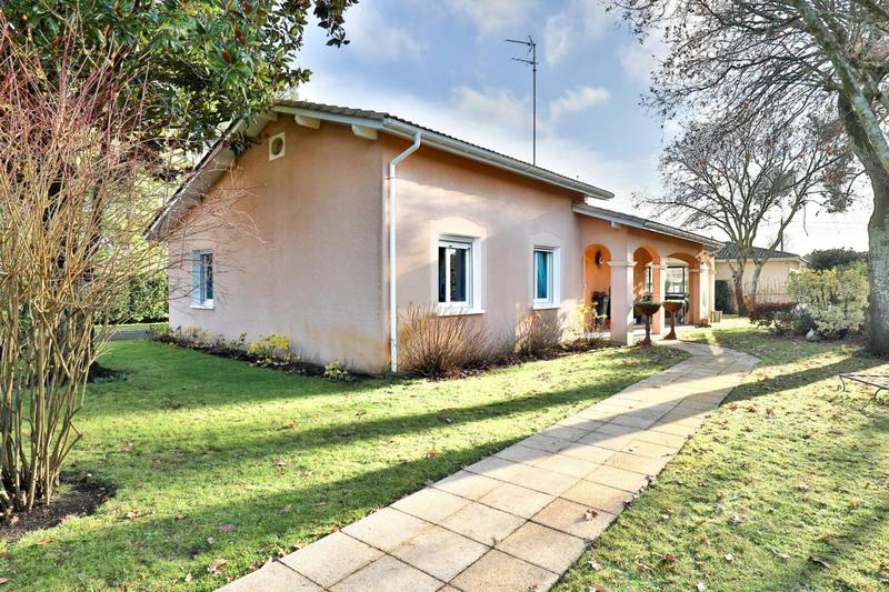 Maison - 120 m² - 4 pièces