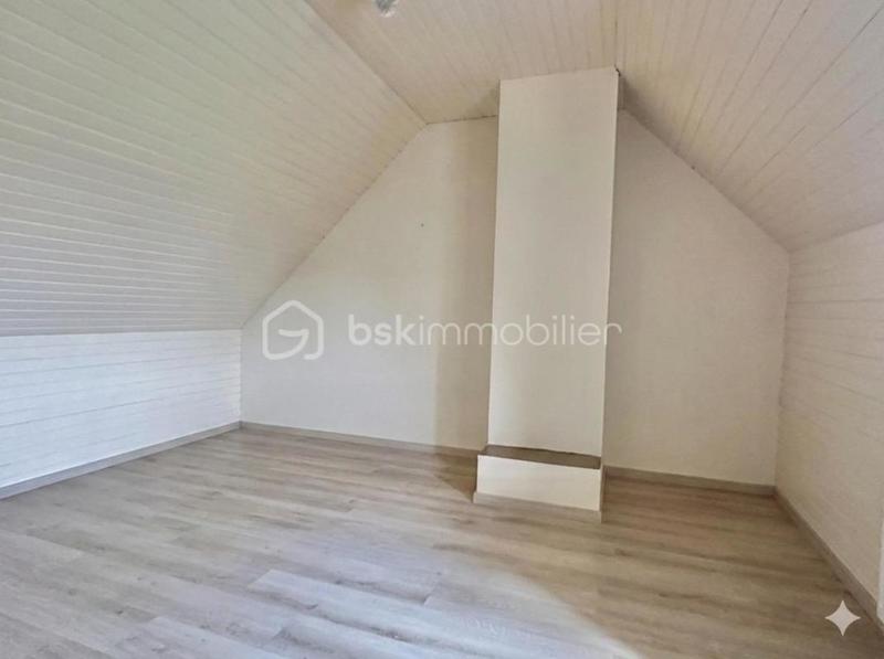 Pavillon - 80 m² - 5 pièces