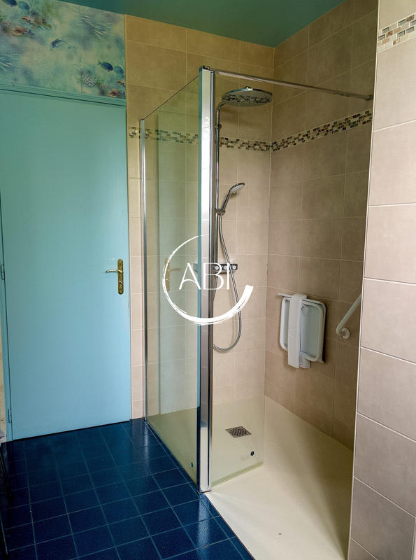 Maison - 160 m² - 7 pièces