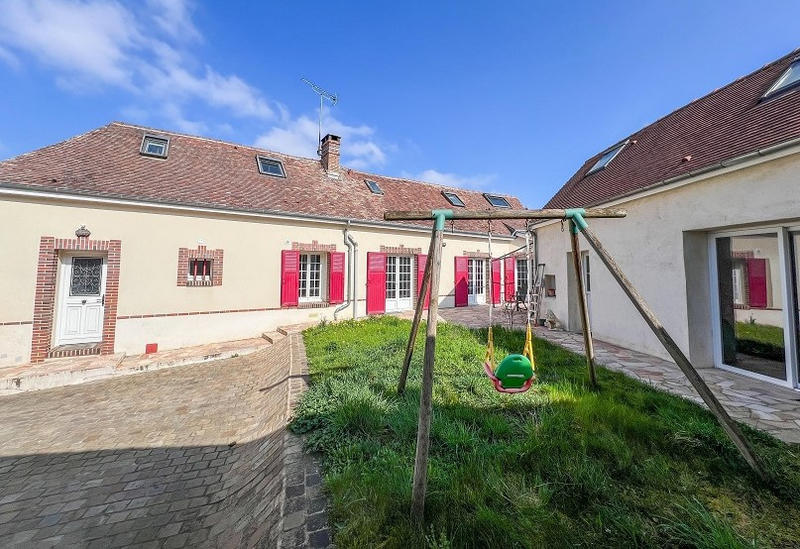 Maison - 115 m² - 5 pièces