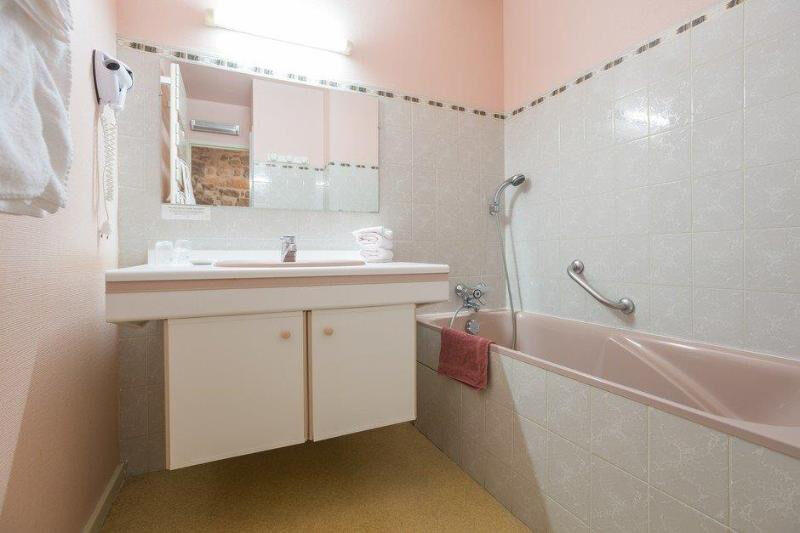 Propriété - 500 m² - 25 pièces