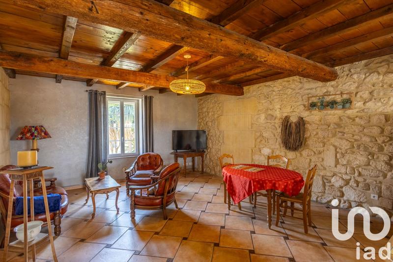 Maison - 325 m² - 9 pièces