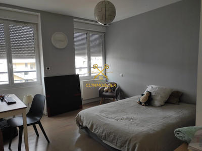 Appartement - 151 m² - 5 pièces