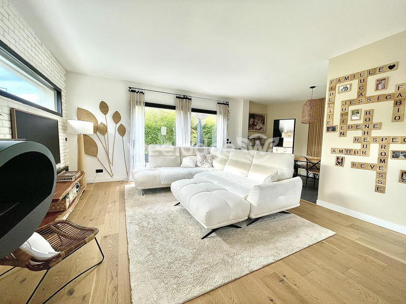 Maison contemporaine - 142 m² - 6 pièces