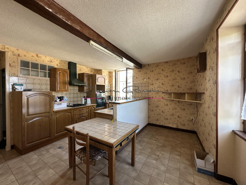 Maison - 148 m² - 10 pièces