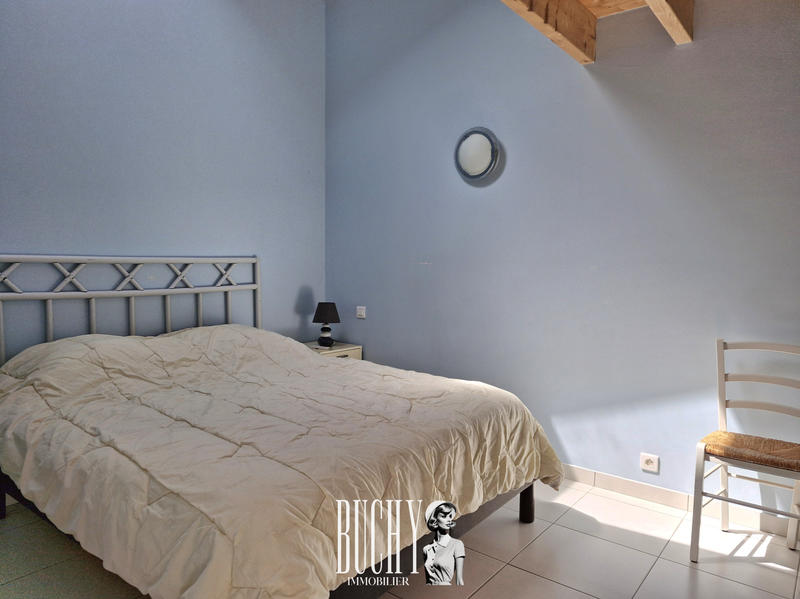 Maison - 194 m² - 10 pièces