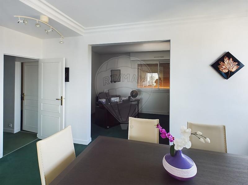 Appartement - 172 m² - 7 pièces