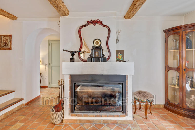 Maison de village - 190 m² - 8 pièces