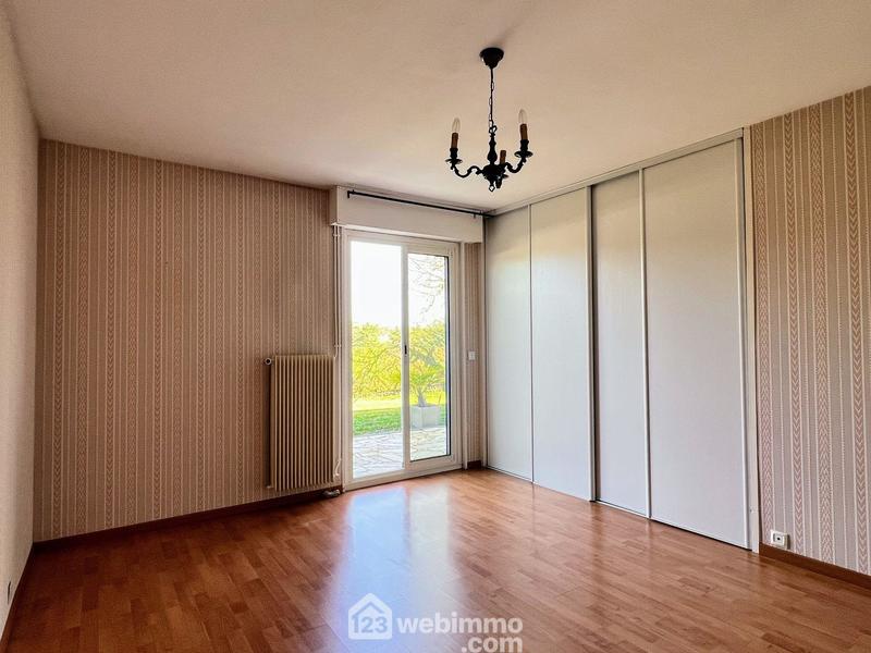 Maison - 95 m² - 4 pièces