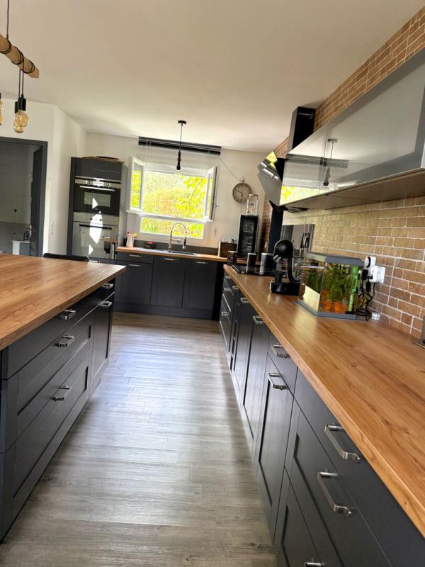 Maison - 110 m² - 4 pièces