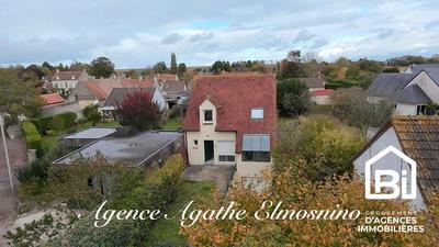 Maison - 97 m² - 5 pièces