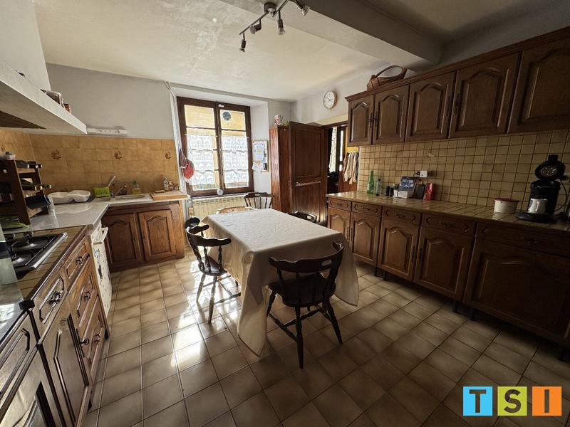 Maison de village - 134 m² - 5 pièces